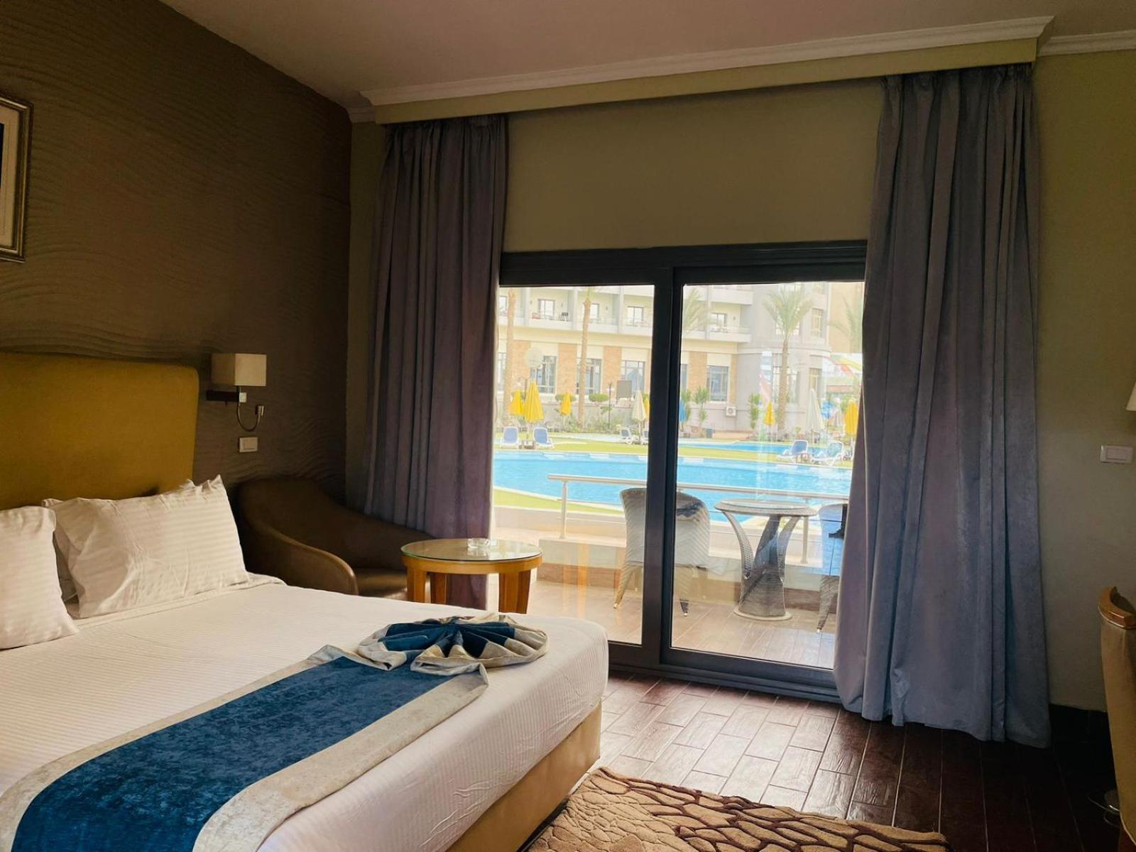 Jewel Sport City And Aqua Park Cairo Exterior photo A room at the hotel