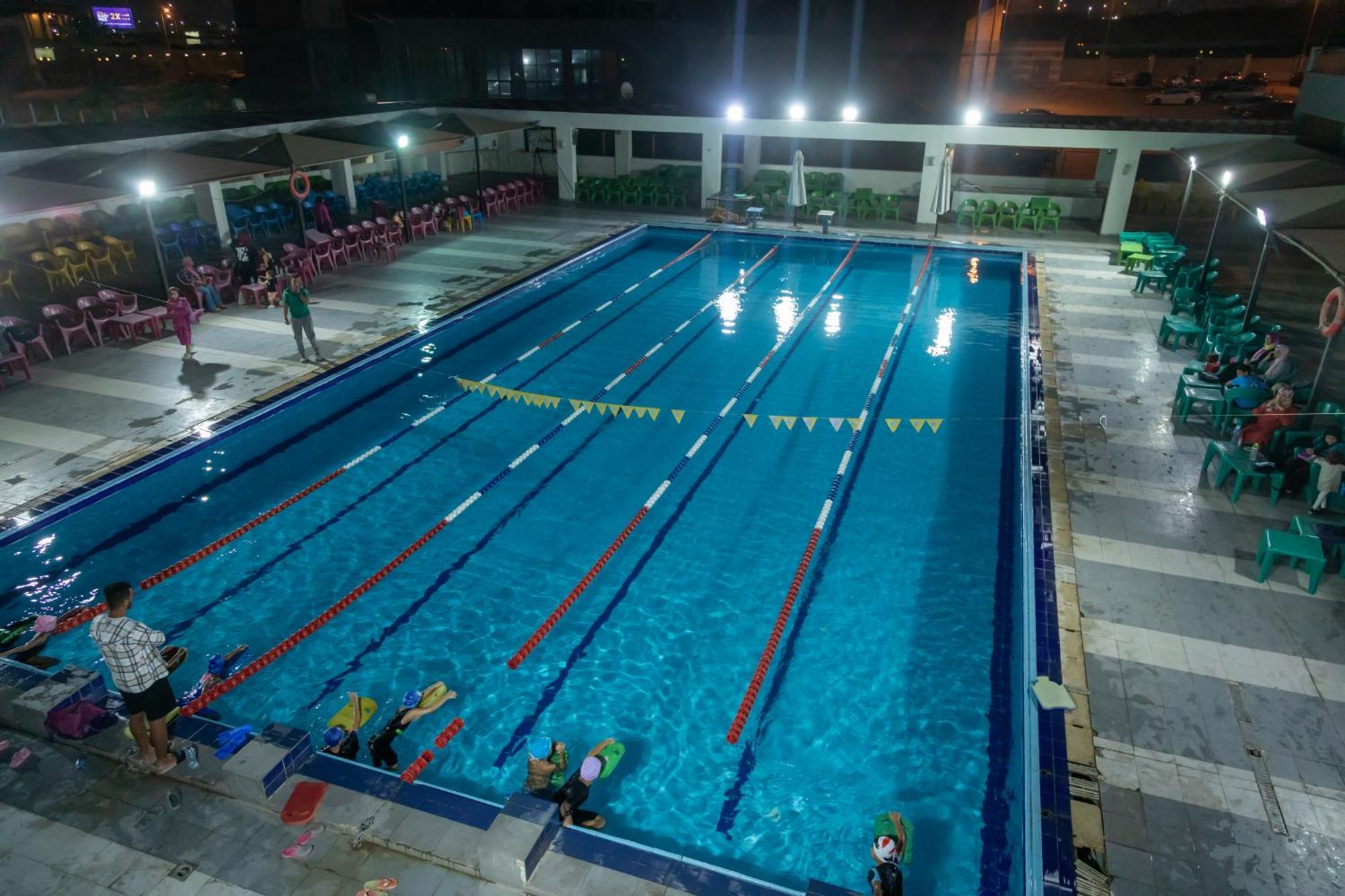 Jewel Sport City And Aqua Park Cairo Exterior photo Swimming pool at the complex